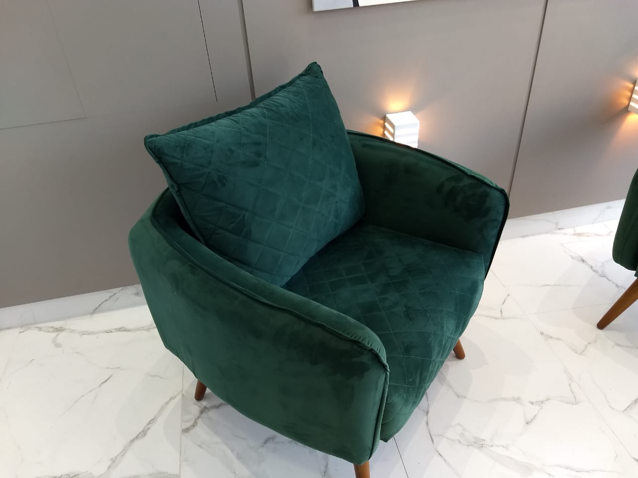 a6c87f89-8118-48a2-8d68-c0c4fb31ea39